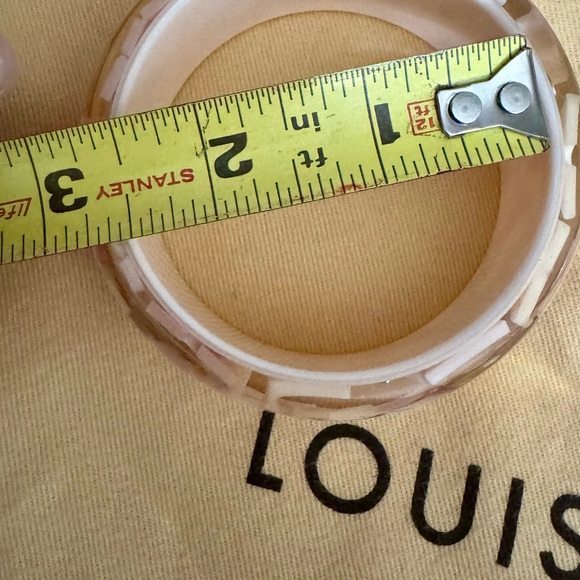 NEW* LOUIS VUITTON Resin inclusion
SUMMER SALE SET!!~ limited time sale - Picture 7 of 7